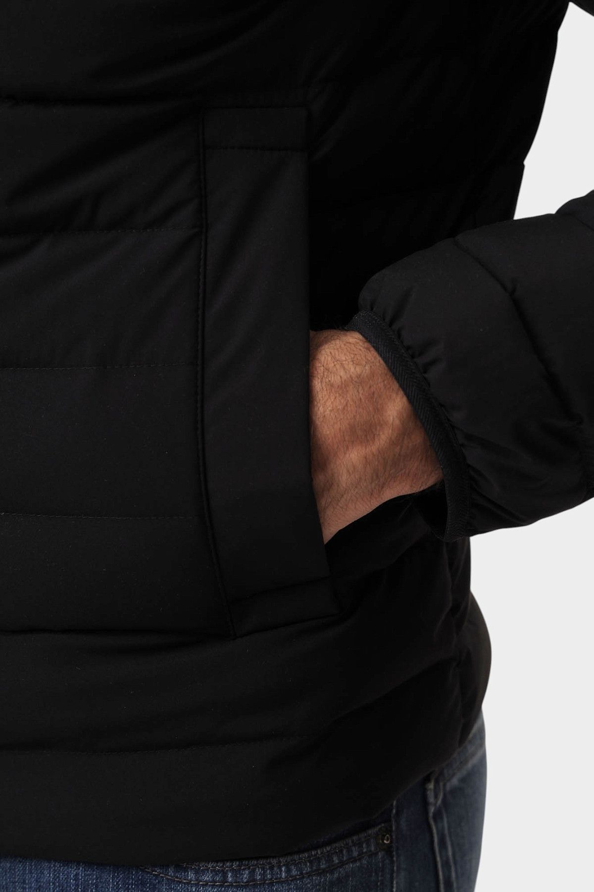 Куртка Emporio Armani Черный