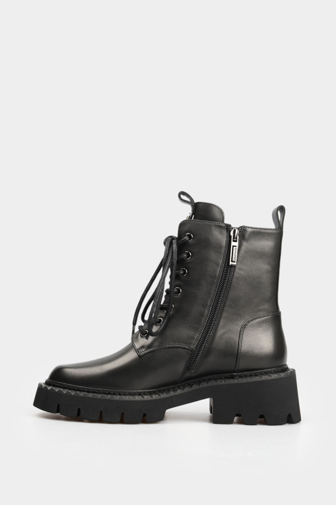 W0050B-7D08-1 Ботильоны Graciana Черный