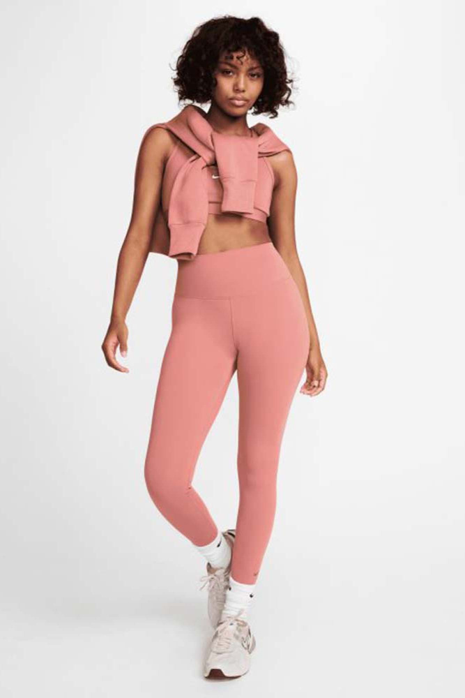 Леггинсы Nike