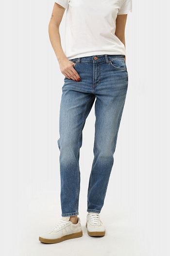 Джинсы Brooks Relaxed Slim  Mustang