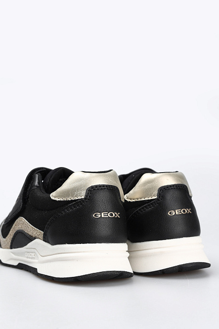 Кроссовки Geox