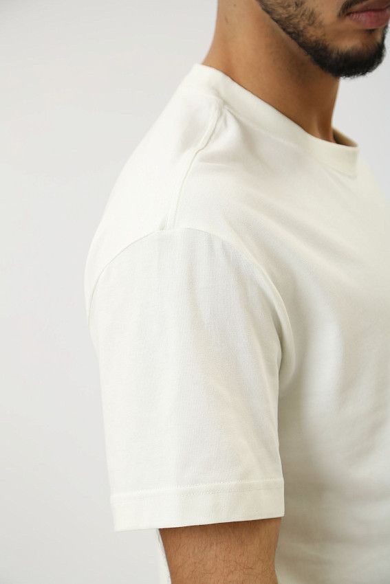 Футболка Calvin Klein Jeans Молочный