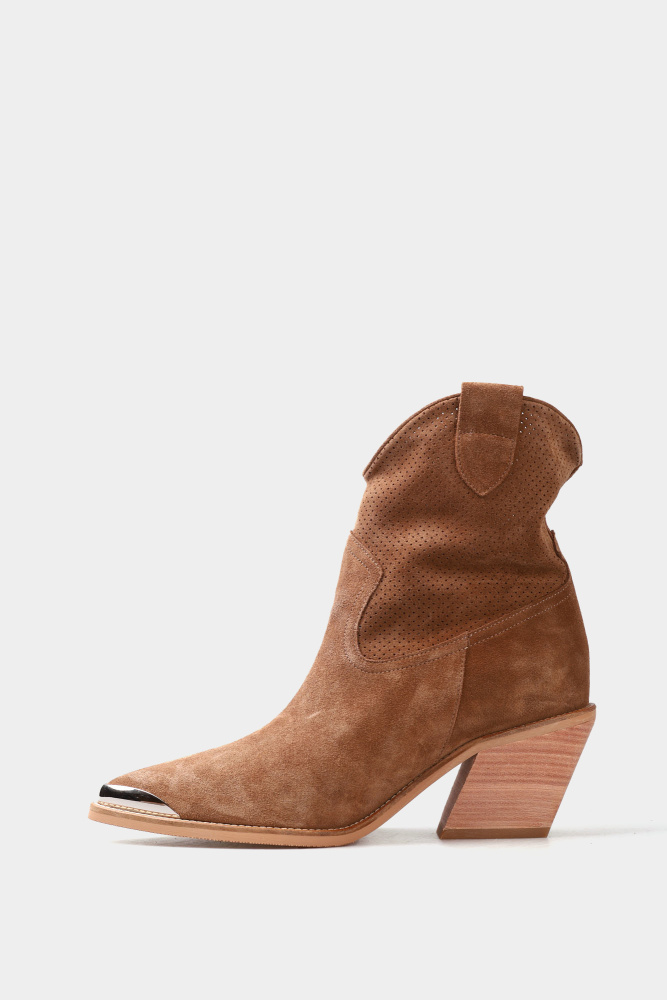 16-241K-07 Казаки Marc Cony Коричневый