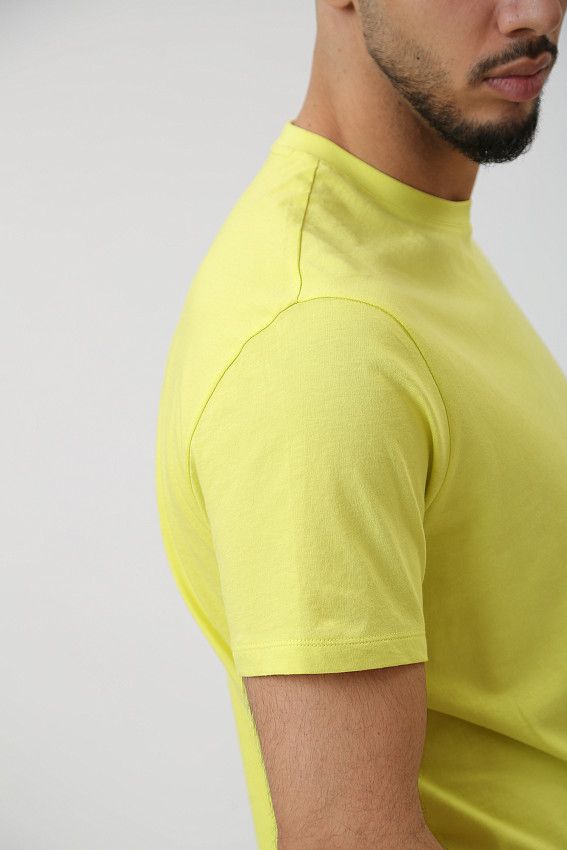 Футболка Armani Exchange Желтый