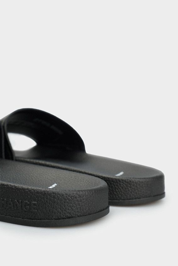 Шлепанцы Armani Exchange Черный