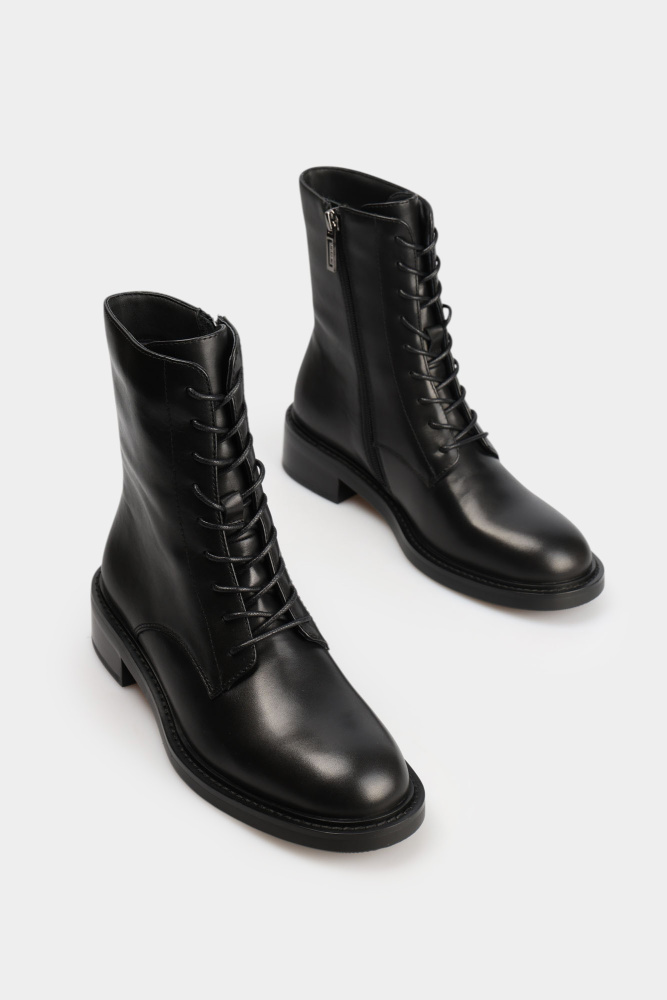 L25155-7 Ботинки Graciana Черный