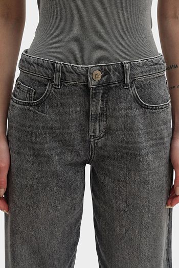 Джинсы  Emporio Armani