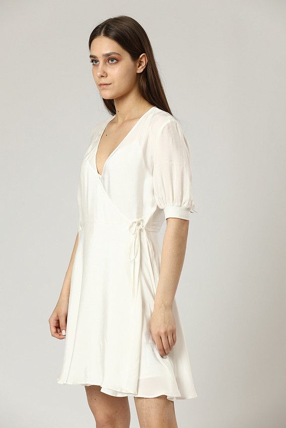 Платье Armani Exchange Белый