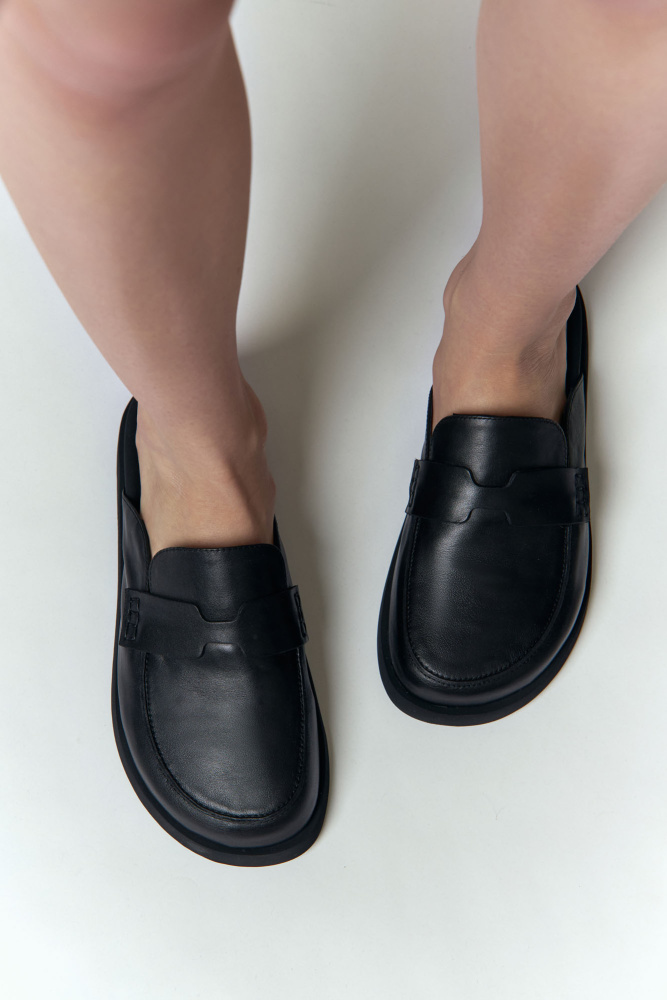 MC21642 Сабо Marc Cony Черный