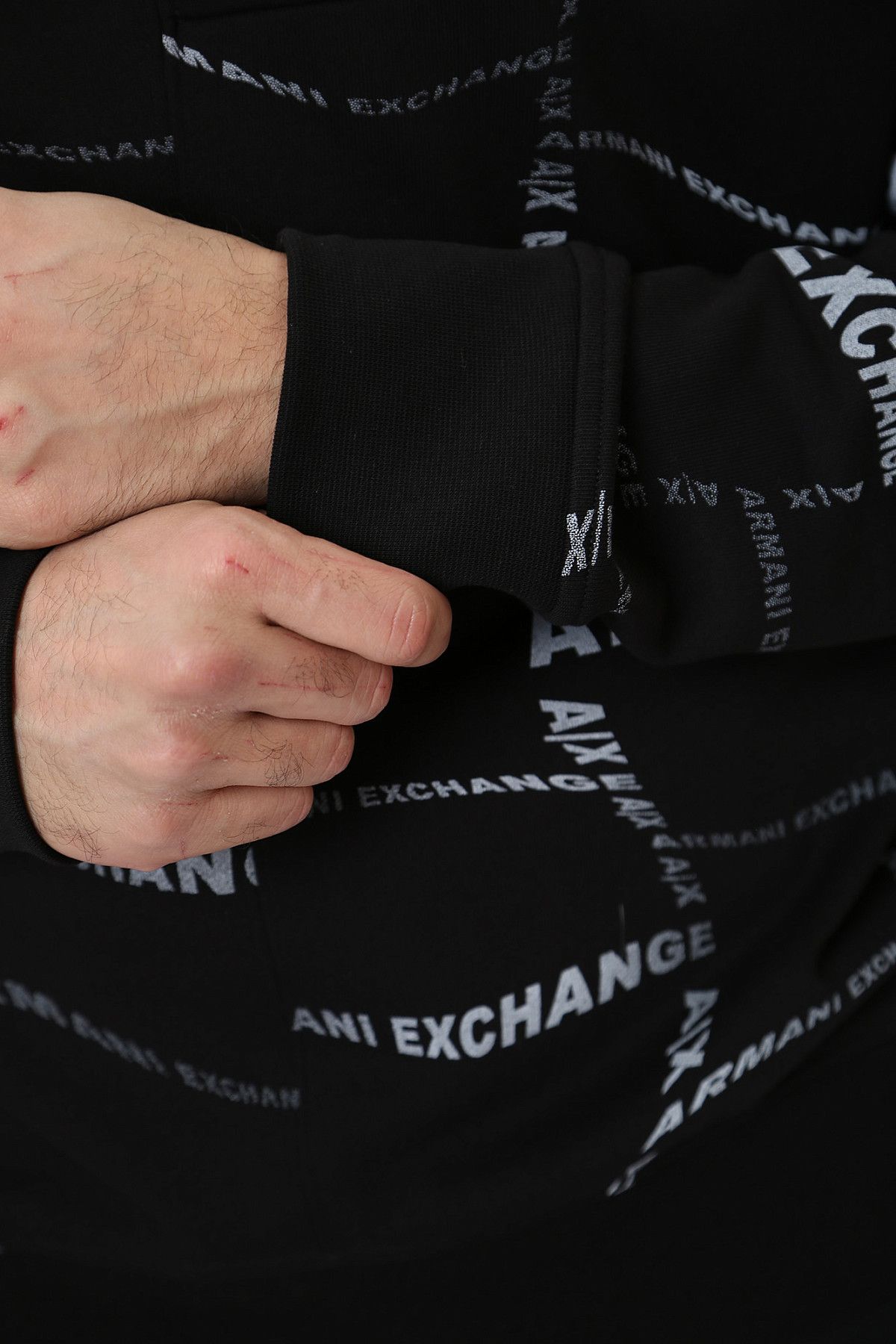 Свитшот Armani Exchange Черный