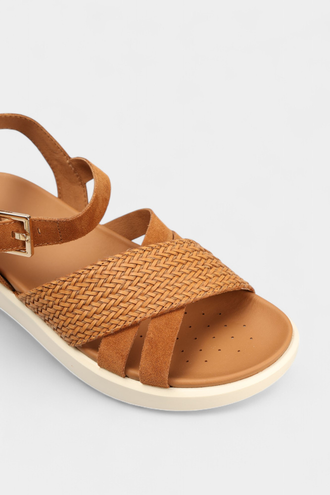 D55PAB00022C Сандалии Geox Бежевый