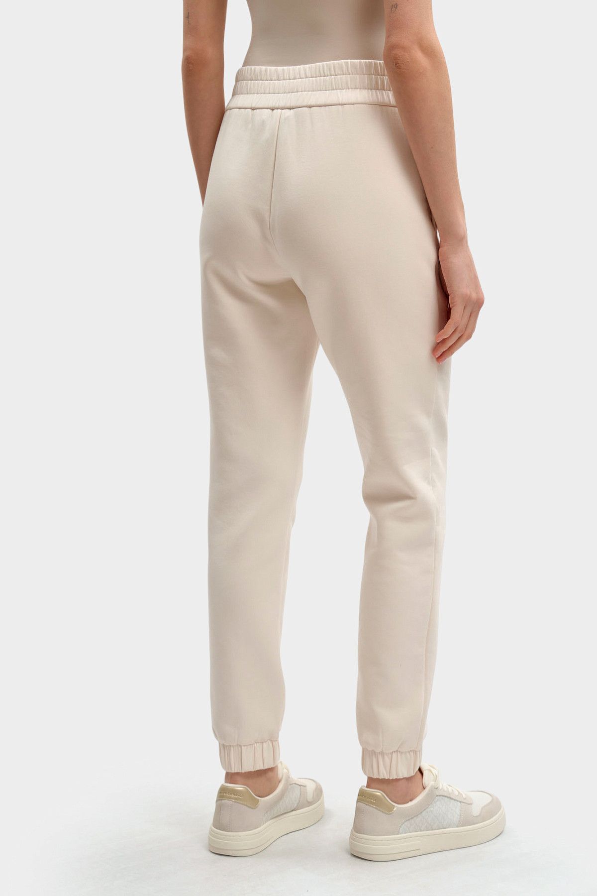 Брюки Armani Exchange Бежевый