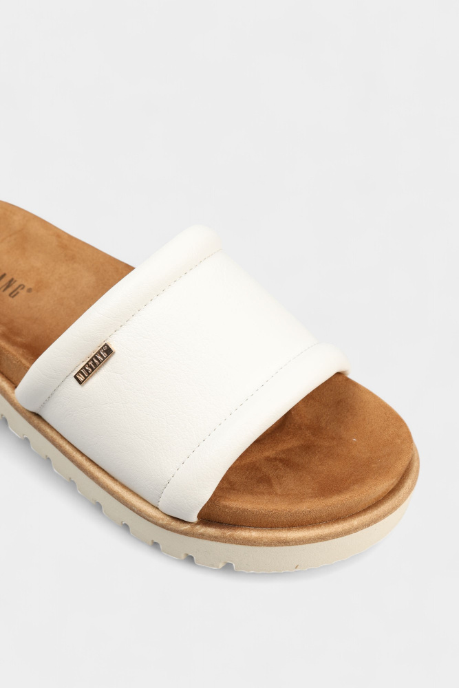 1461-701 Сабо Mustang Белый