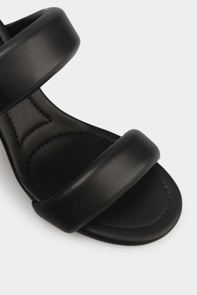 XDP060_XV926_2 Мюли Armani Exchange Черный