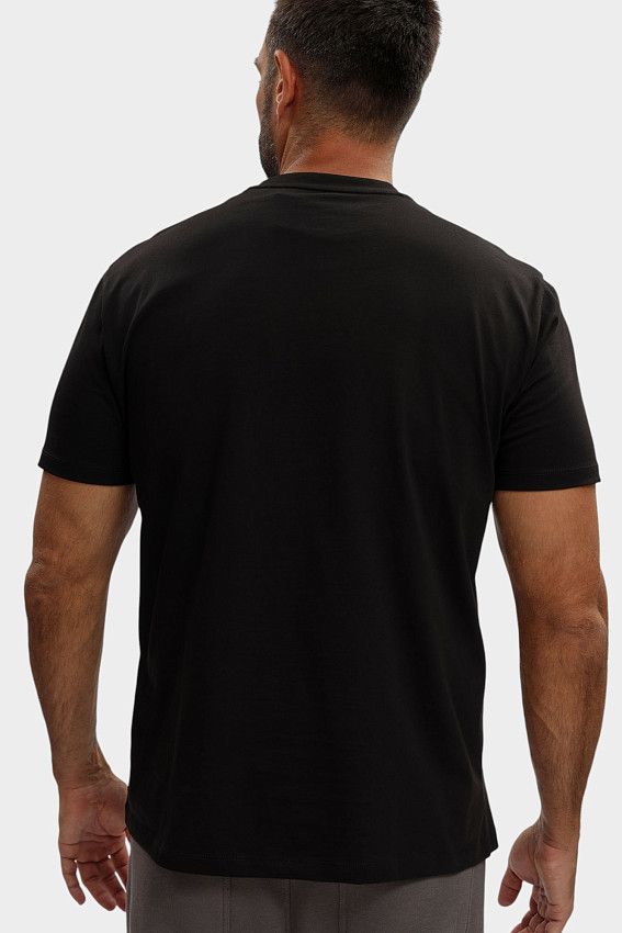 Футболка Armani Exchange Черный