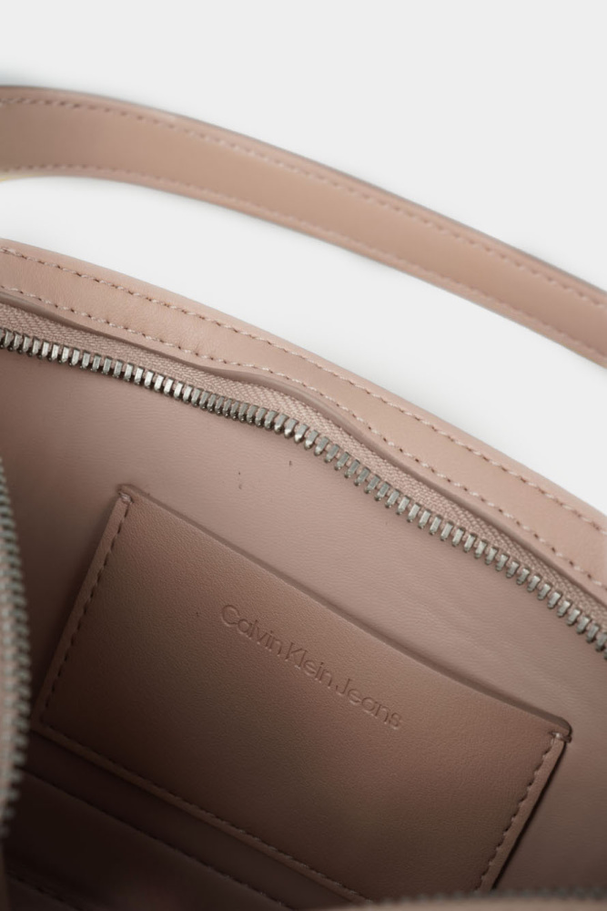 K60K610679 Сумка Calvin Klein Jeans Розовый