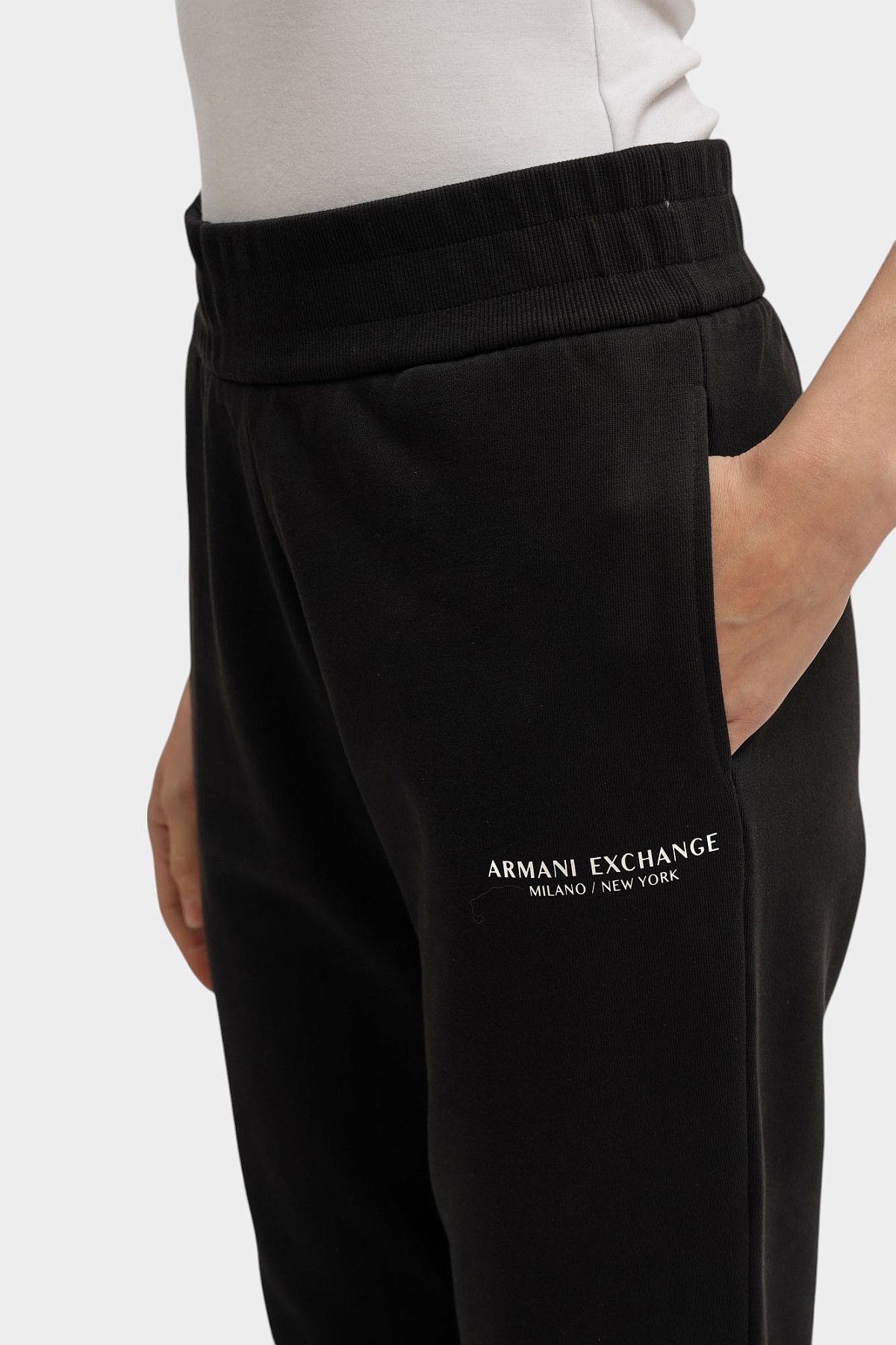 Брюки спортивные Armani Exchange Черный