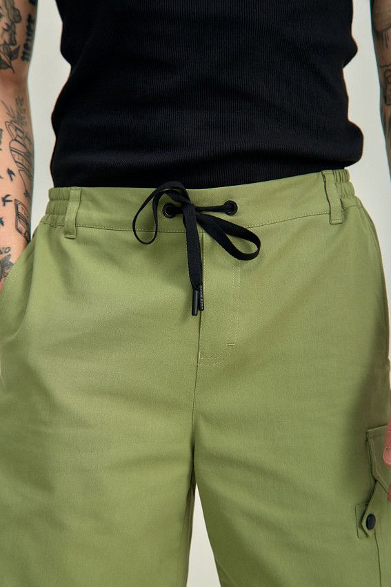 Шорты The Hills Хаки