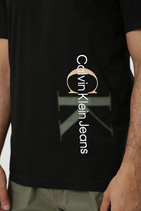 Футболка Calvin Klein Jeans Черный