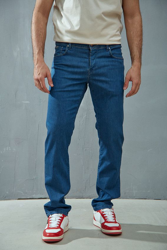 Джинсы REGULAR TAPER  Van Mich