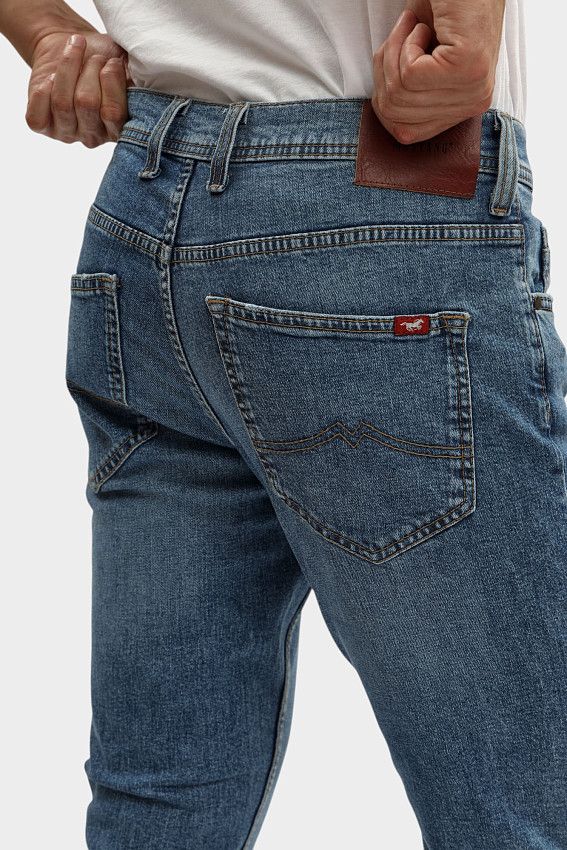 Джинсы Mustang