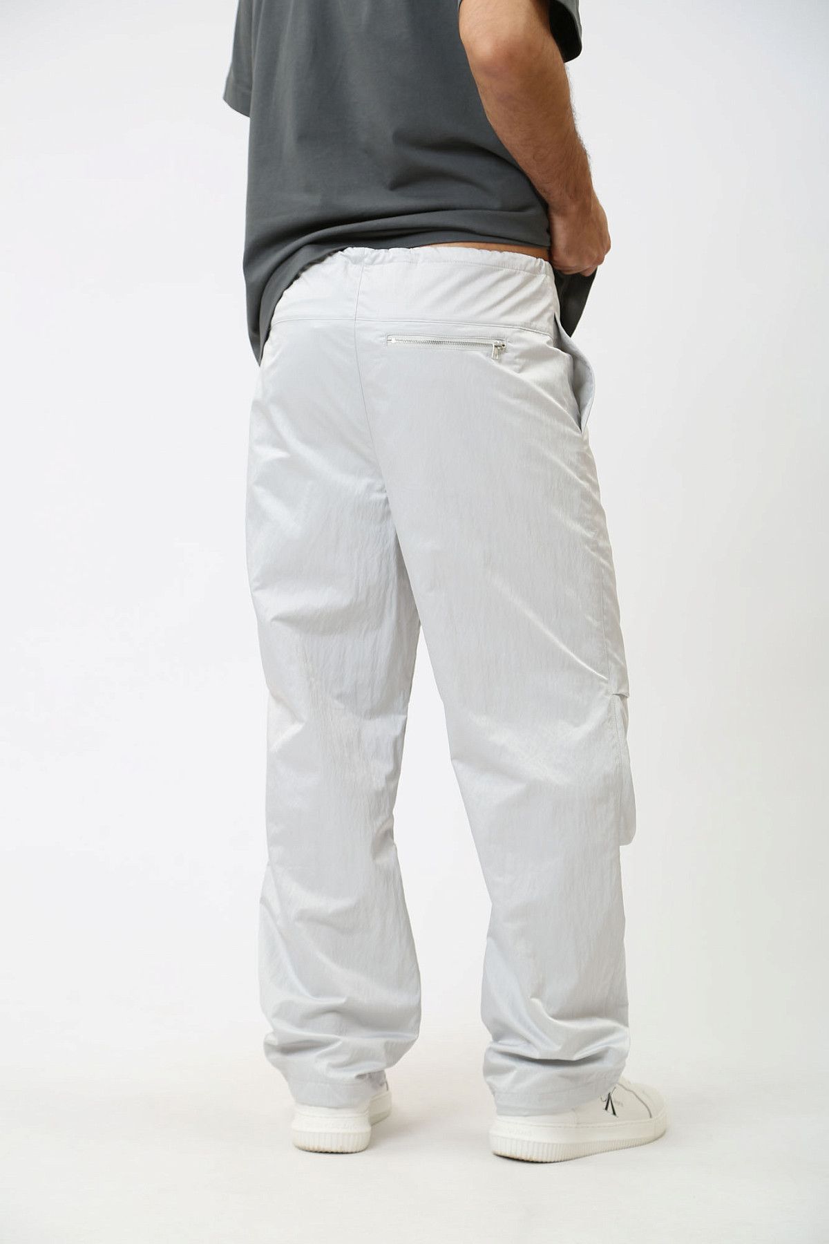 Брюки Calvin Klein Jeans Серый