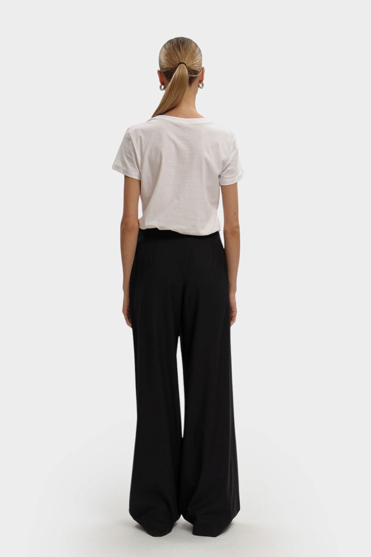 Футболка Armani Exchange Белый
