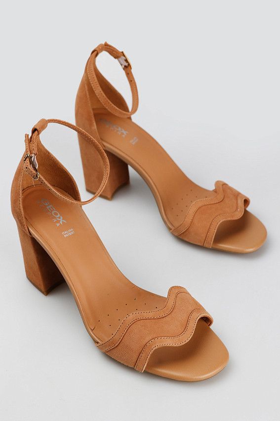 Босоножки Geox