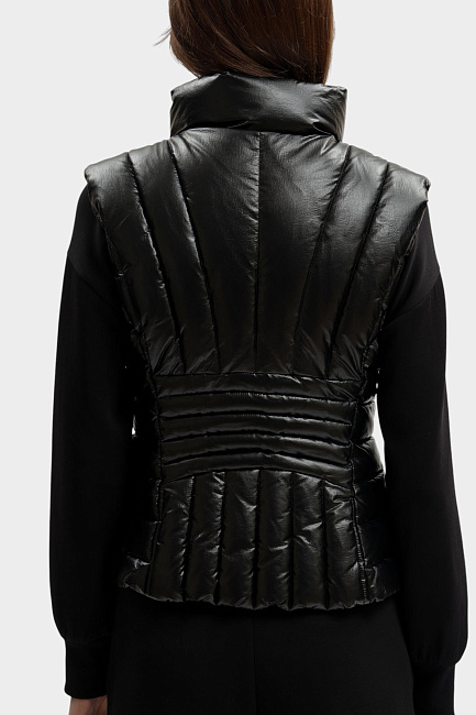 Жилет пуховый Armani Exchange