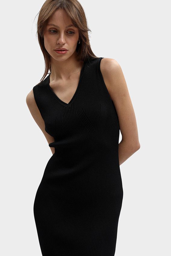 Платье Armani Exchange Черный