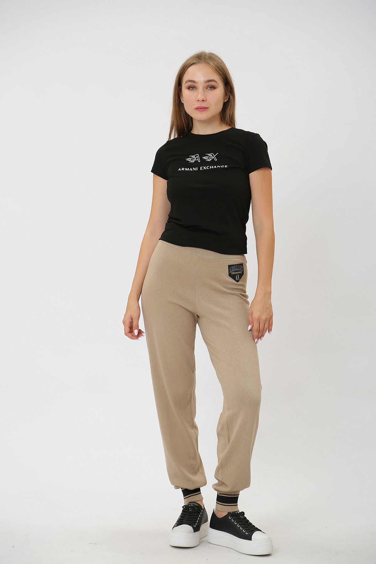 Брюки Armani Exchange Бежевый
