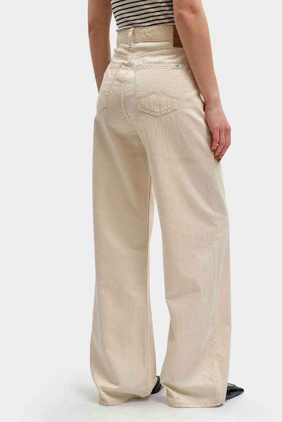 Джинсы Mustang