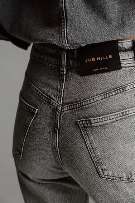 Джинсы широкие The Hills