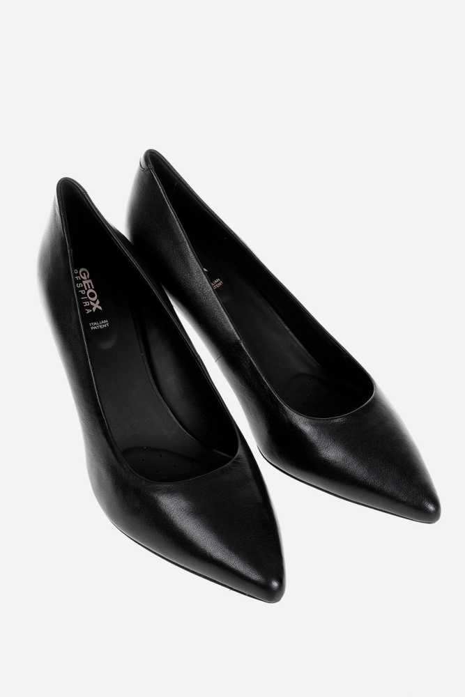 D829CA00085C9 Туфли лодочки Geox Черный