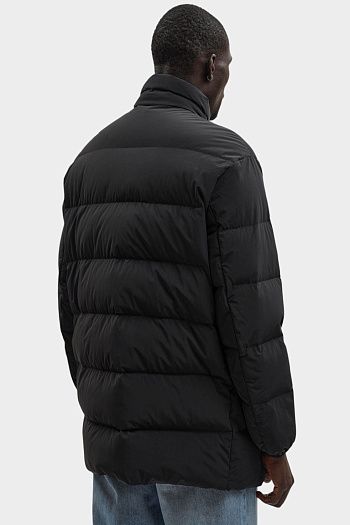 Пуховик черный Emporio Armani