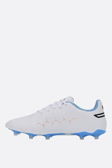 Футбольные бутсы Puma