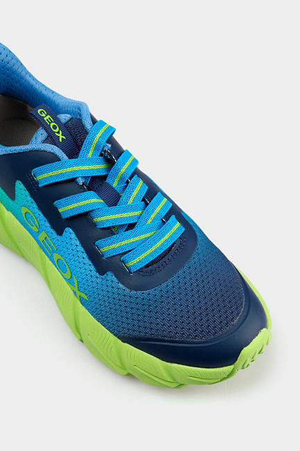 Кроссовки Geox