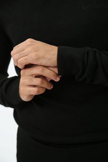 Джемперы, свитеры и кардиганы