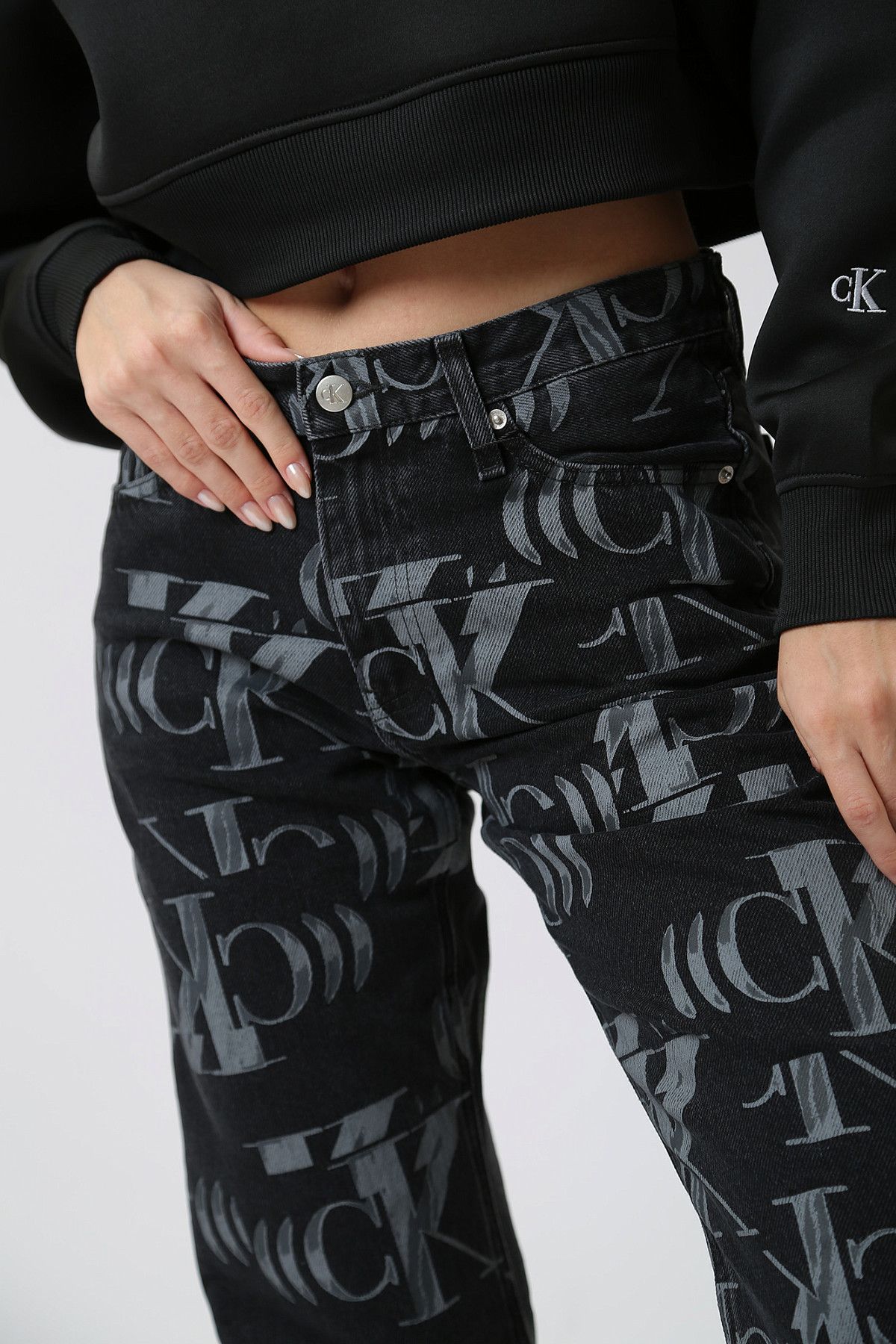 Джинсы Calvin Klein Jeans