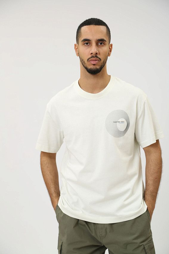 Футболка Calvin Klein Jeans Молочный