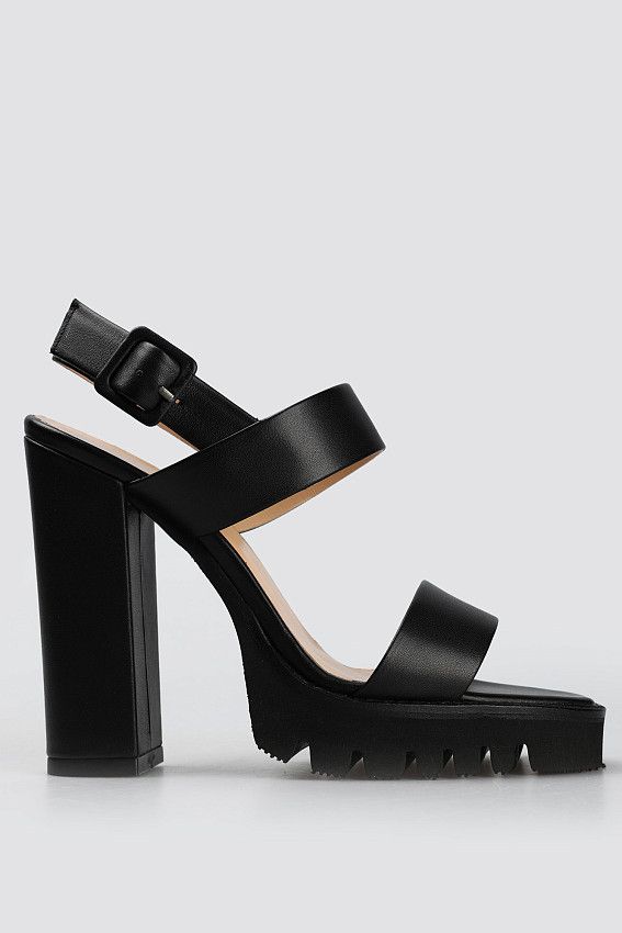 Босоножки Marc Cony