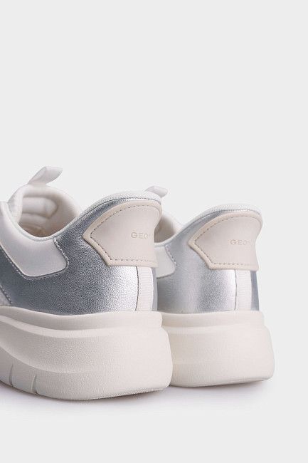 Кроссовки Geox