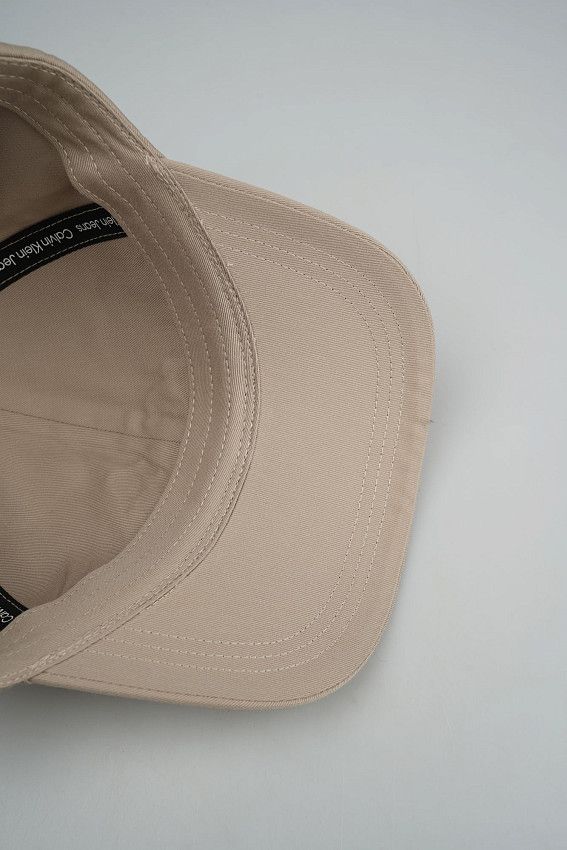 Кепка Calvin Klein Jeans Бежевый
