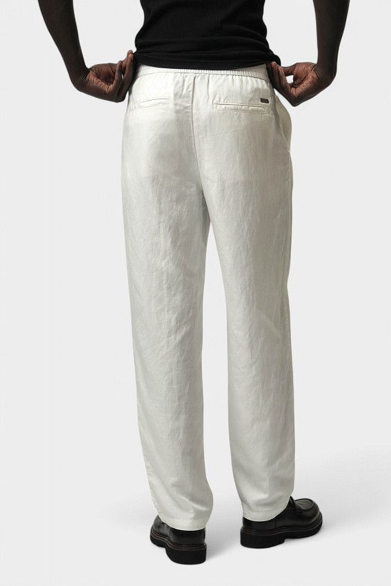 Брюки льняные Armani Exchange Белый