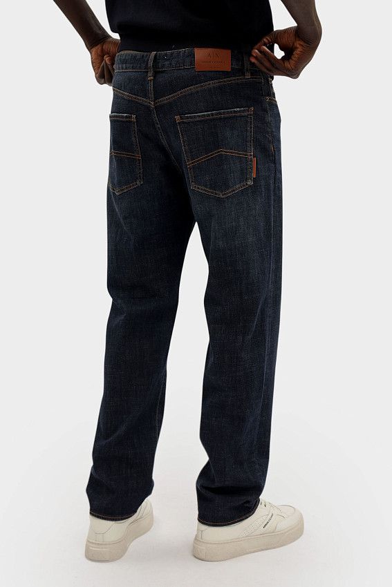 Джинсы Armani Exchange