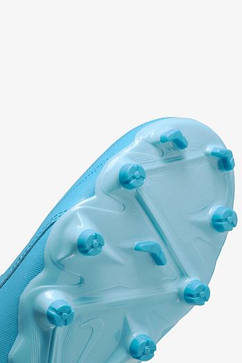 Бутсы Nike