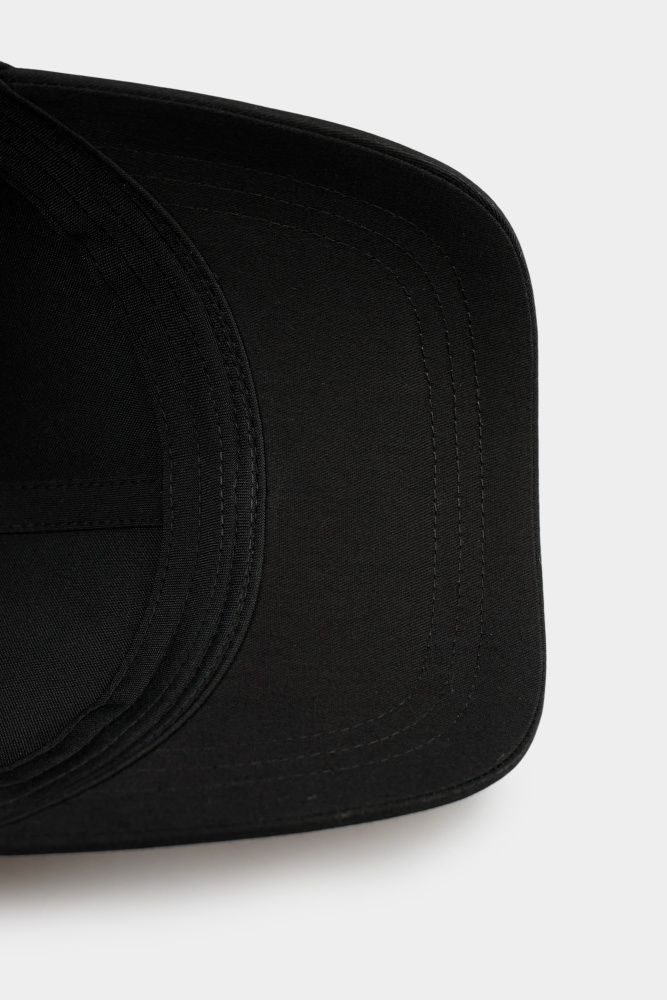 561123_805613 Кепка Karl Lagerfeld Черный