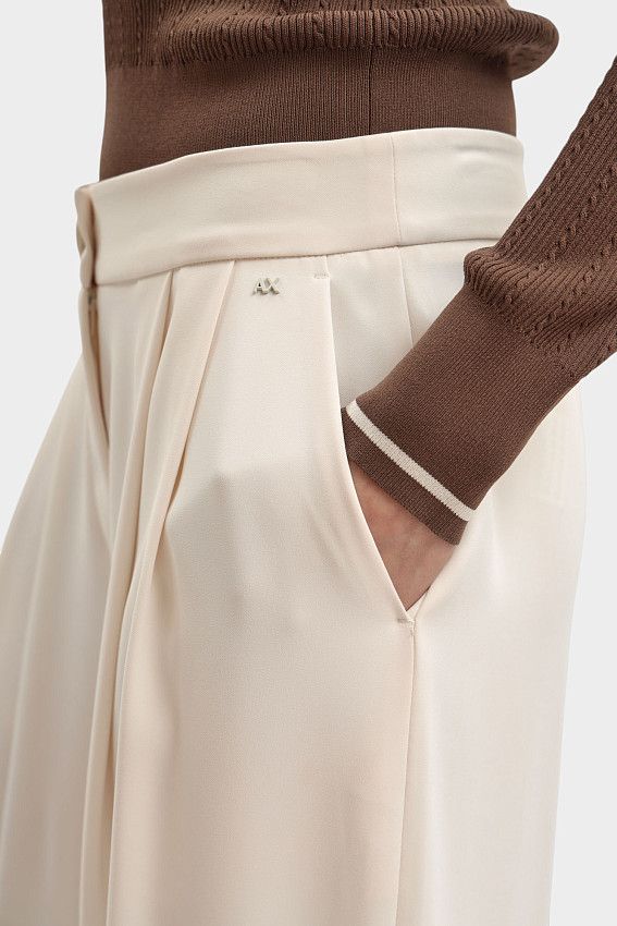 Брюки Armani Exchange Бежевый