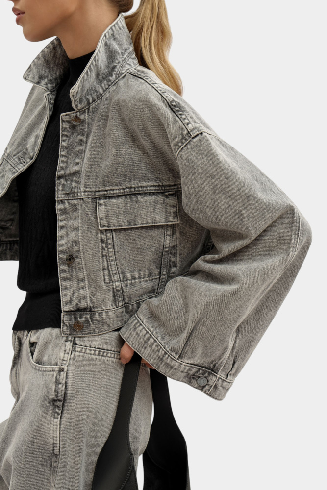 XW001394_AF16180 куртка джинсовая armani exchange 