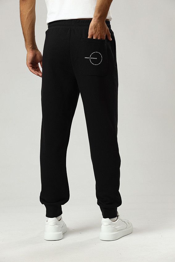 Брюки спортивные джоггеры Armani Exchange Черный